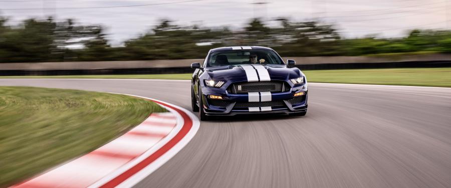  Shelby GT350 2018 года  (фото 4 из 40)